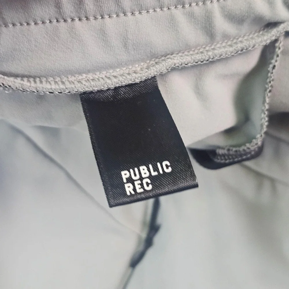 Public Rec Pants Mens 40x32 Gray Stretch Jogger Elastic Waist Zip Pocket Travel